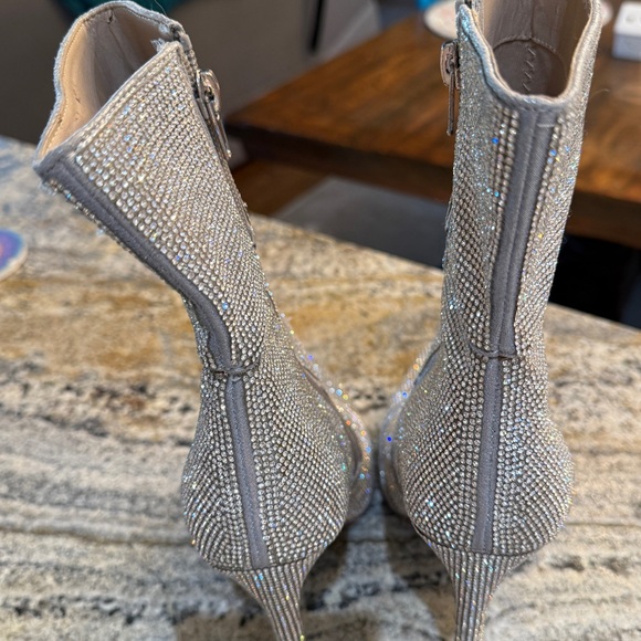 Steve Madden Elegant Silver Rhinestone Stiletto Boots - Picture 3 of 10